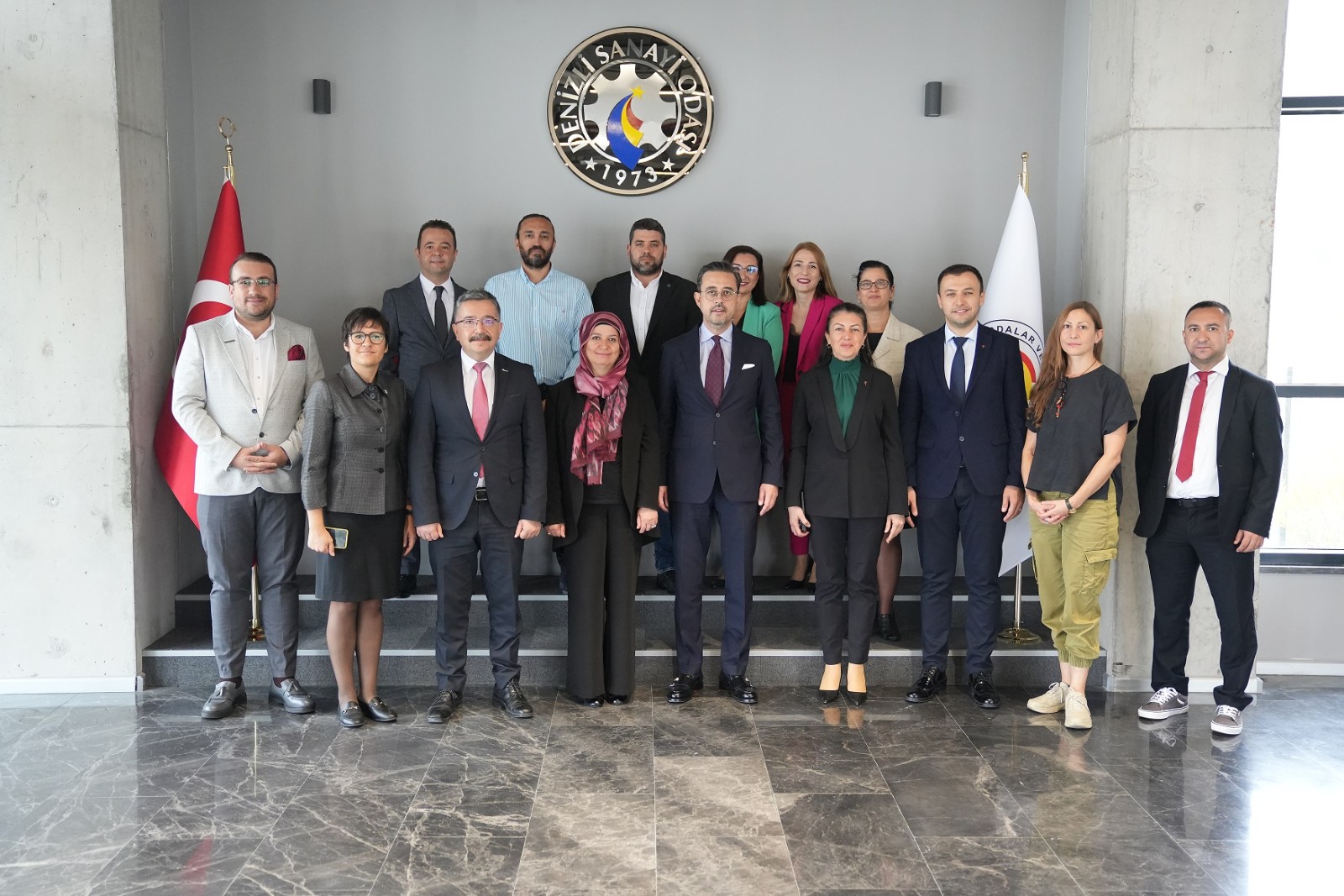 DENİZLİ'NİN GELECEĞİ TEMİZ ÜRETİMDE PROJESİ, TEKSTİL SEKTÖRÜNÜ KAYNAK VERİMLİLİĞİ VE TEMİZ ÜRETİM ALANINDA DÖNÜŞTÜRÜYOR.