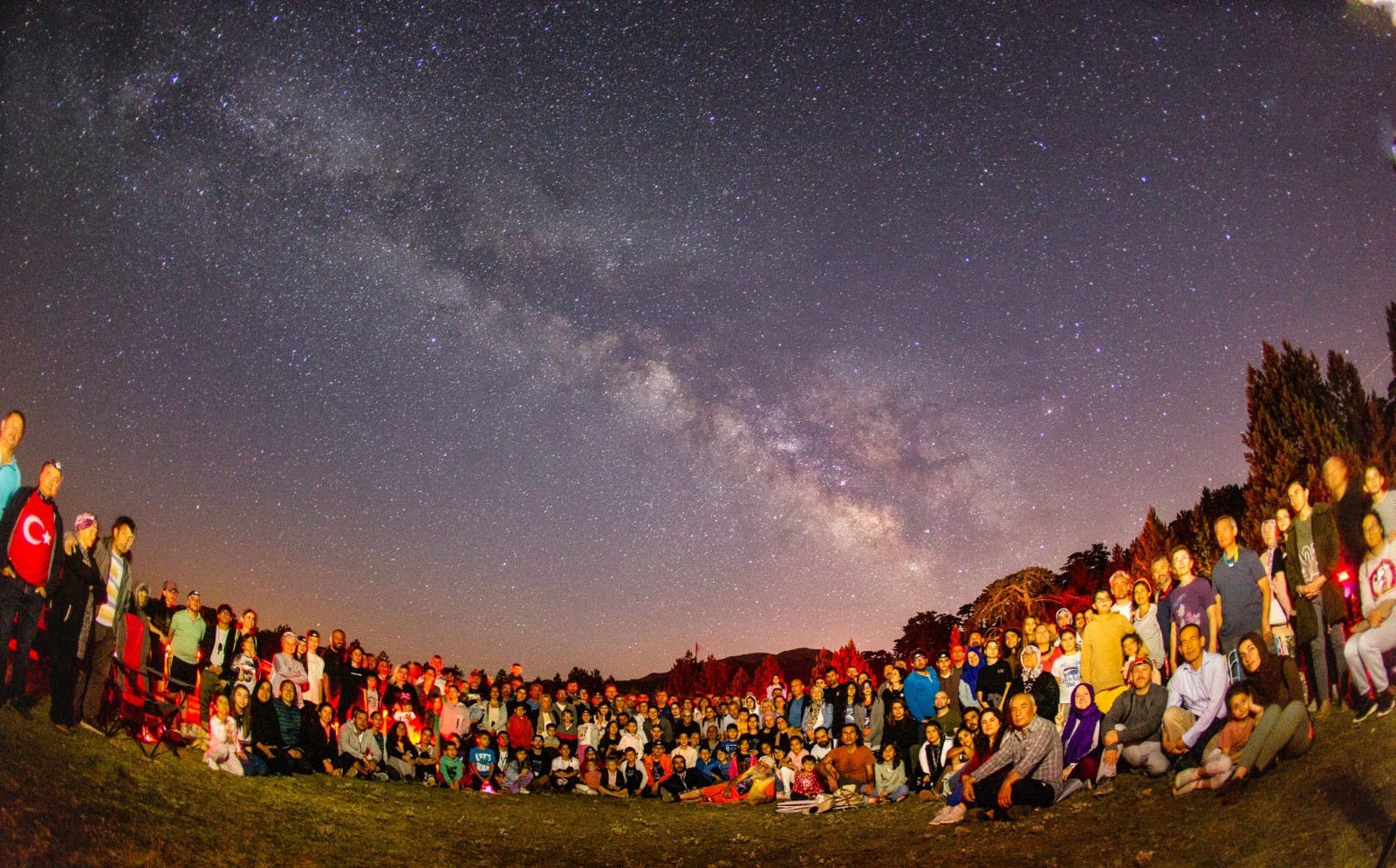 ASTRONOMİ TUTKUNLARI DERİN UZAYI KEŞFETMEK İÇİN TOPUKLU YAYLASI’NDA BULUŞTU.