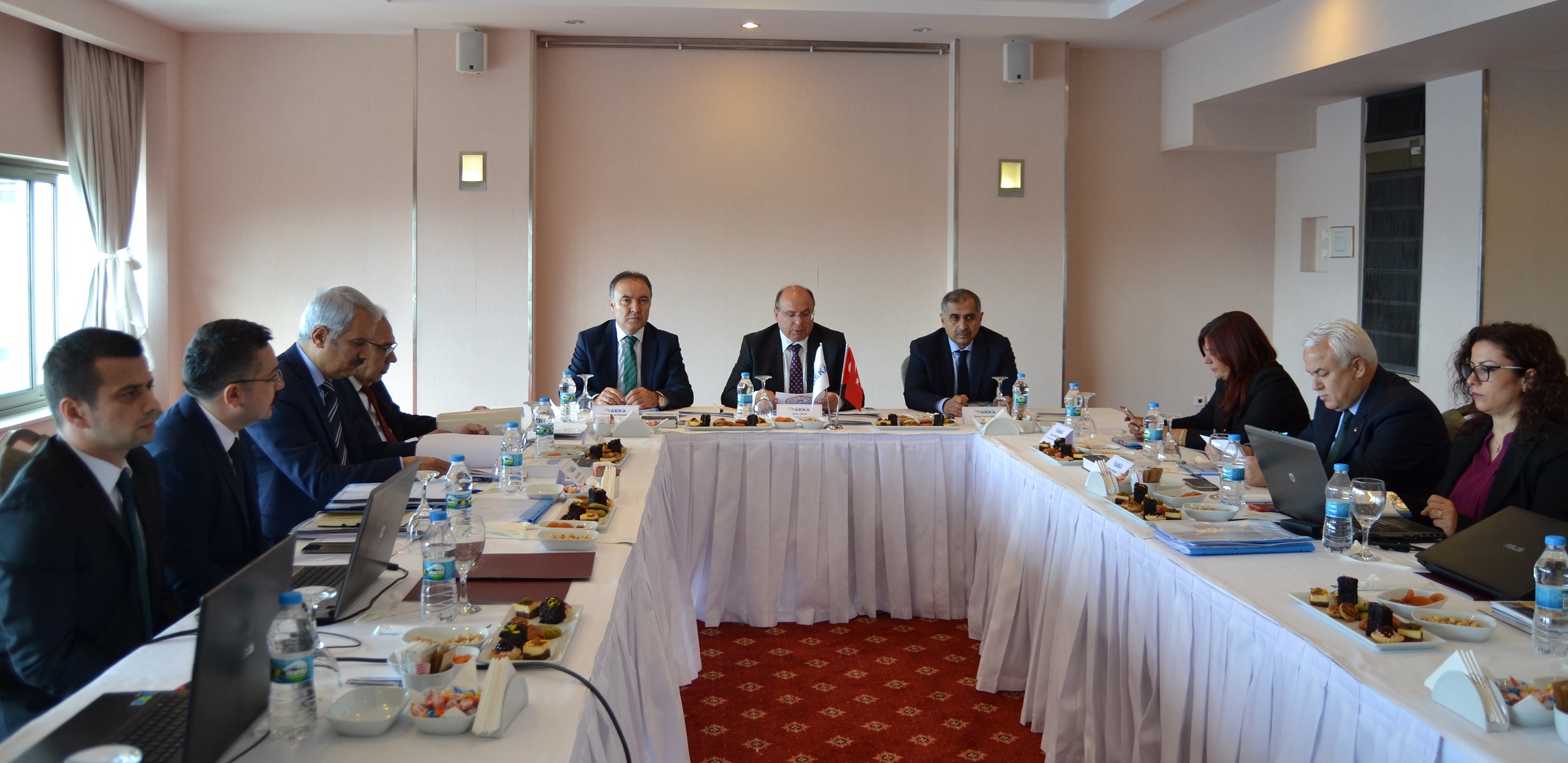 KUŞADASI, GEKA’NIN 86. YÖNETİM KURULU TOPLANTISINA EV SAHİPLİĞİ YAPTI.